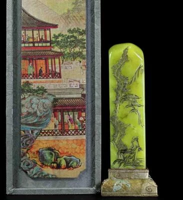 550G Old Chinese Shoushan Stone Seal Stamp Statue w/landscape N987