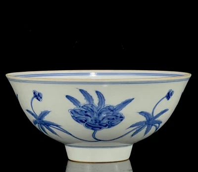 Chenghua Signed Old Chinese Blue and White Bowl W/flower N1322
