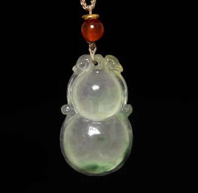 13G Chinese Natural Green Jadeite Jade Pendant w/gourd