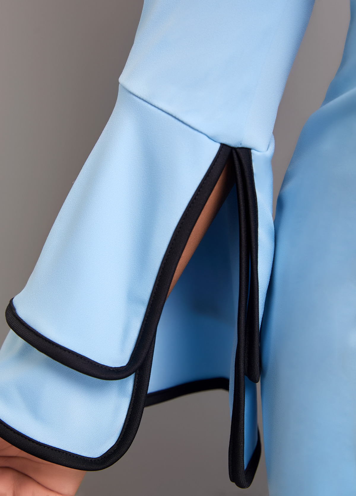 Contrast Binding Belted Bodycon Dress