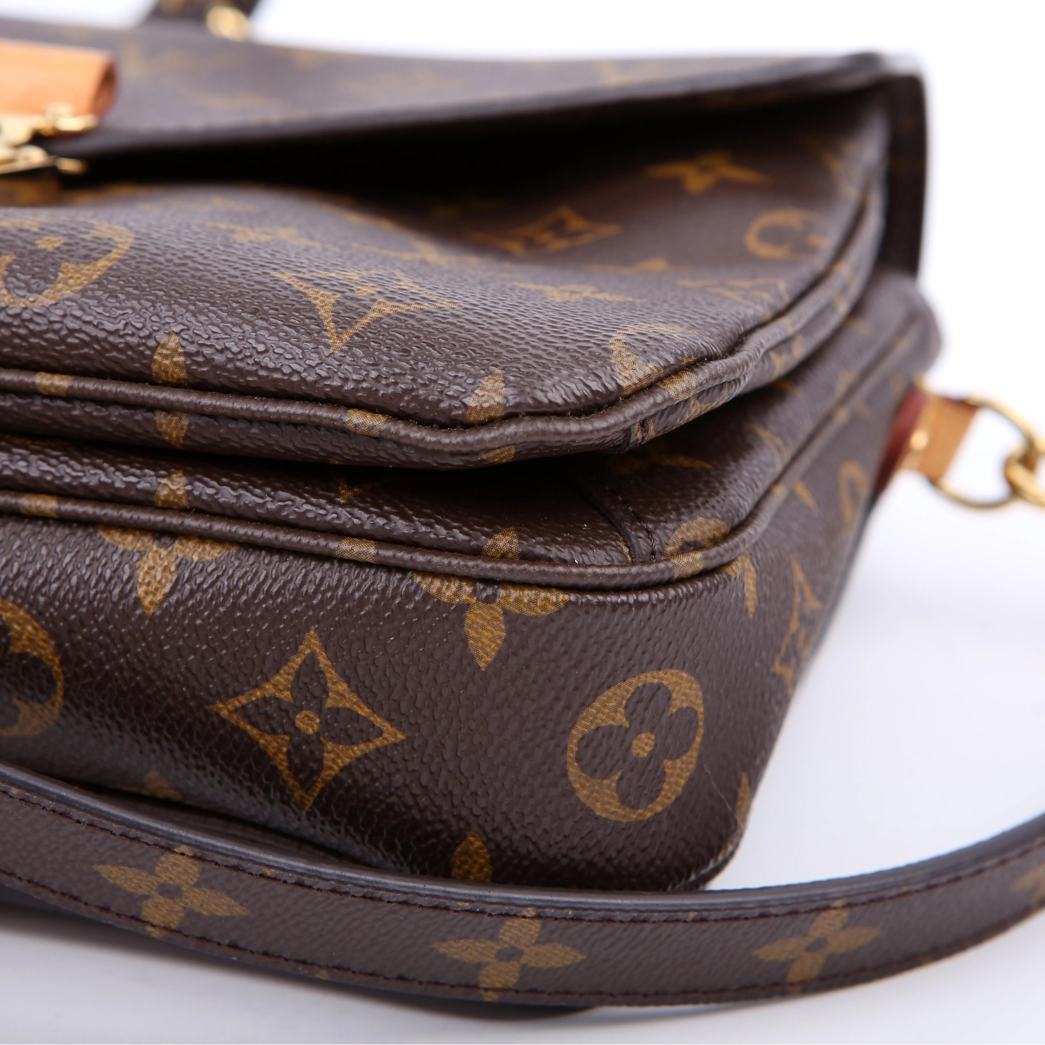 Pochette Metis Monogram
