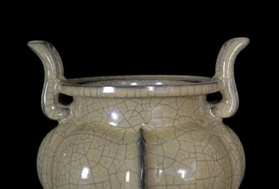 Old Chinese Song Ge Yao Ge Kiln Incense Burner w/ear N535