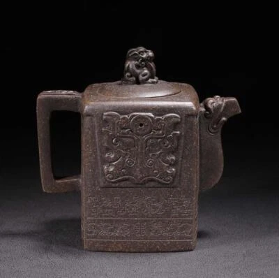 Gu Jingzhou Signed Old Chinese Handmade Yixing Zisha Teapot w/dragon N2096