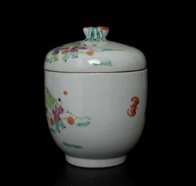 Tongzhi Signed Old Chinese Famille Rose Tea Caddy W/kid
