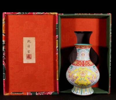Yongzheng Signed Old Chinese Colour Enamel Vase W/flower N1548