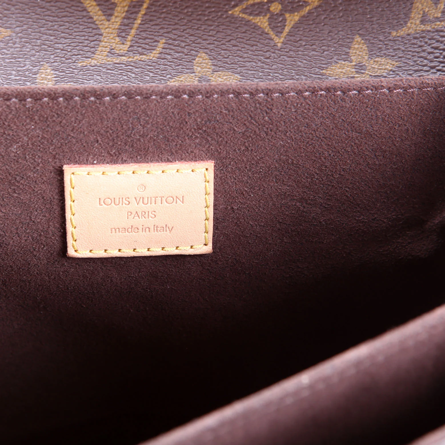 Pochette Metis Monogram