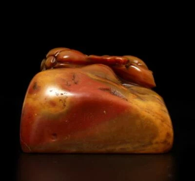 Signed Old Chinese Shoushan Stone Seal Stamp Statue w/frog 133g