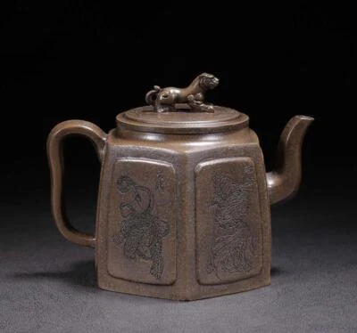 Gu Jingzhou Signed Old Chinese Handmade Yixing Zisha Teapot w/tiger N2101