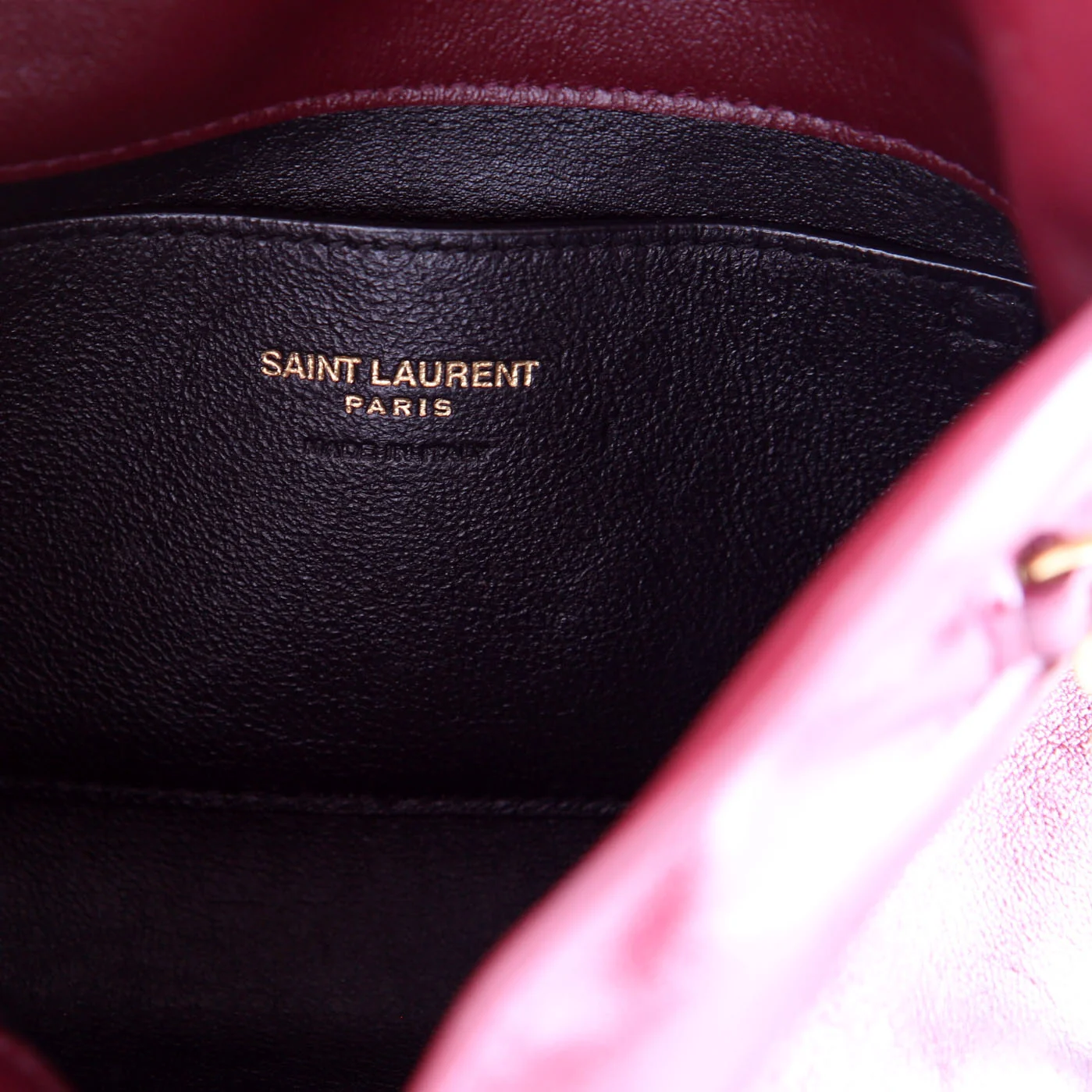 Cassandra Small Chain Pouch Lambskin 847638 Burgundy