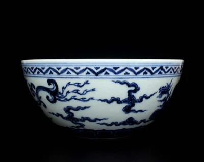 Xuande Singed Old Chinese Blue and White Bowl W/phoenix