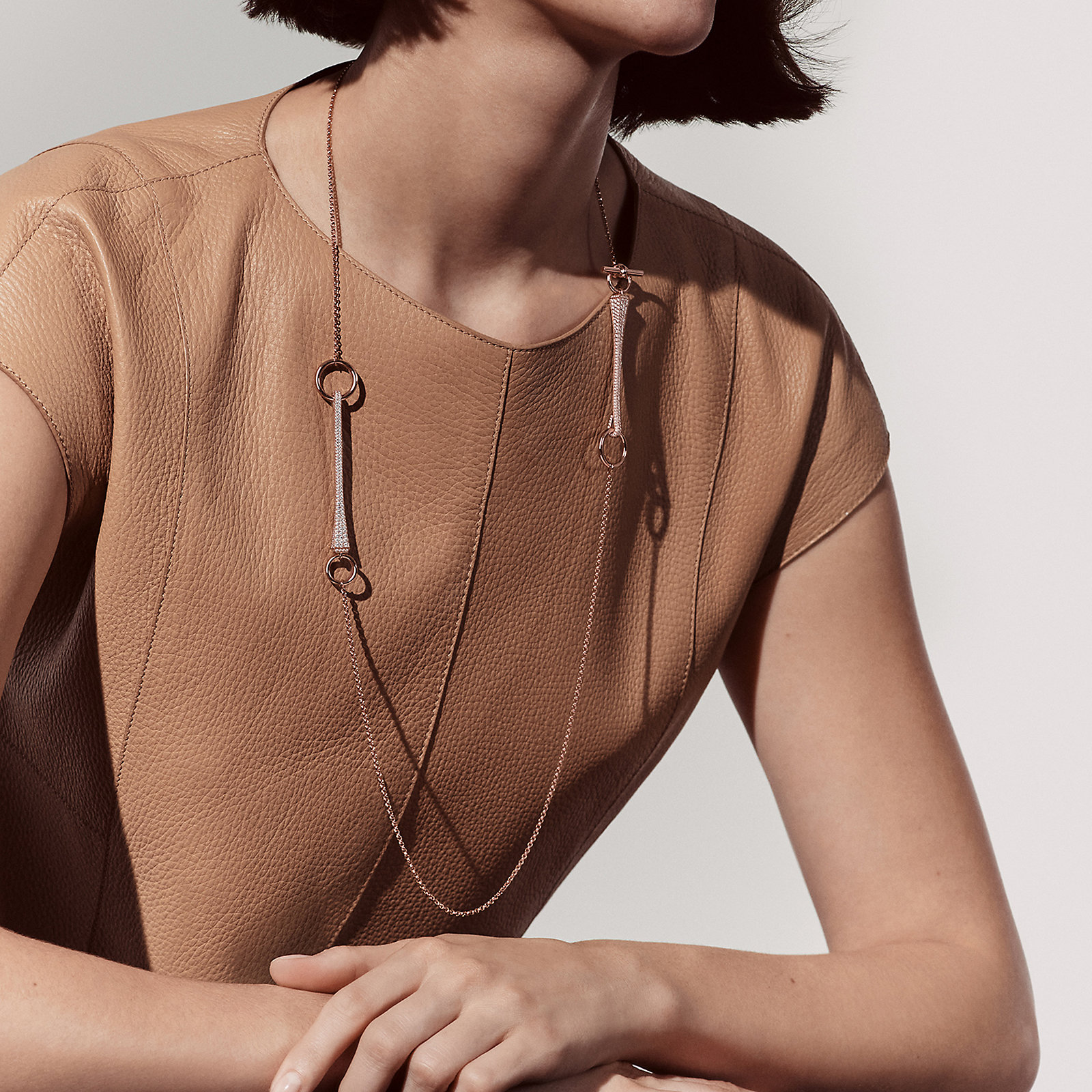 Clou de forge long necklace
