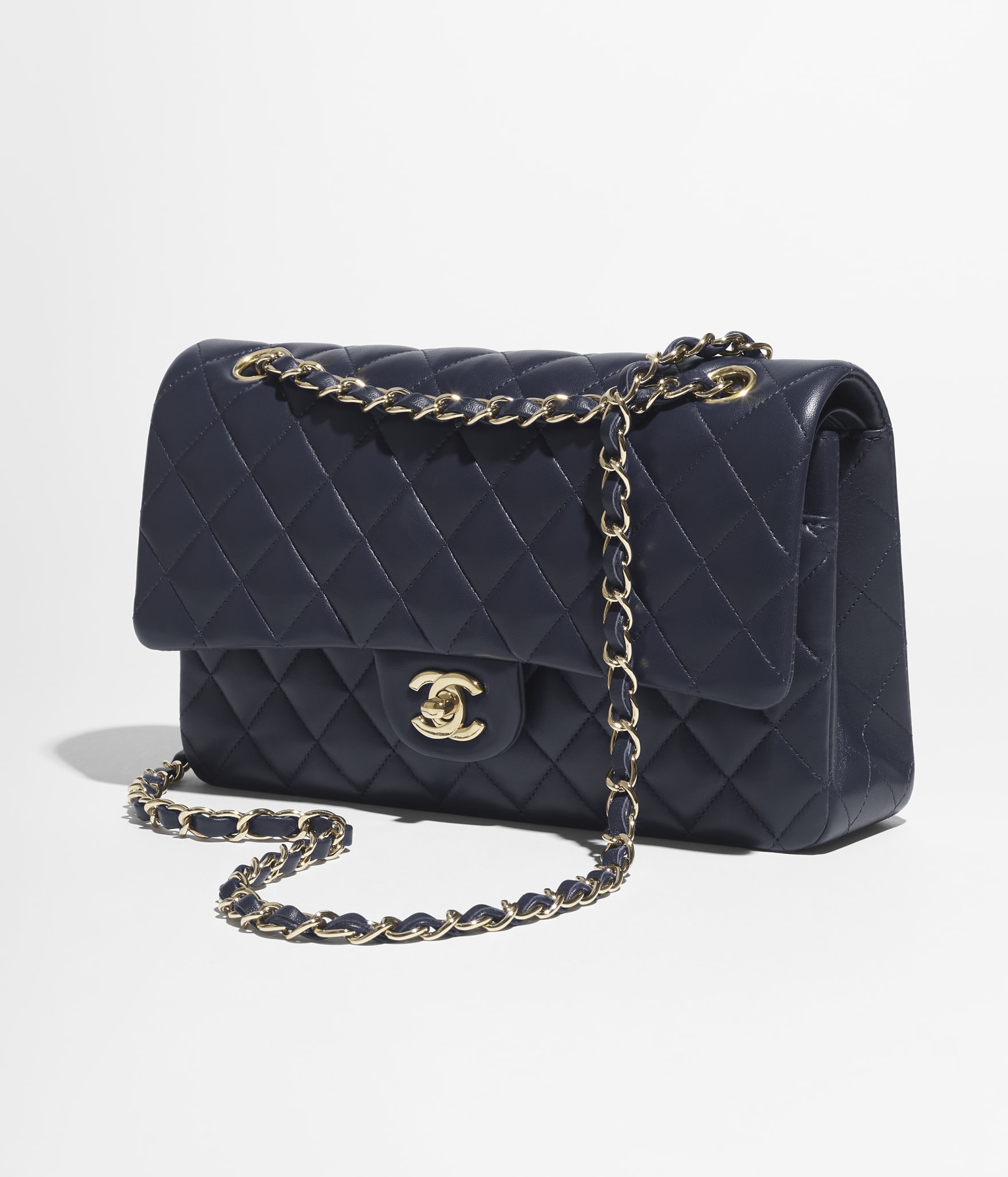Classic 11.12 Handbag