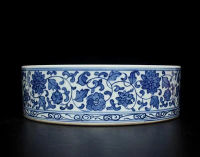 Qianlong Signed Old Chinese Blue & White Porcelain Brush Washer w/flower