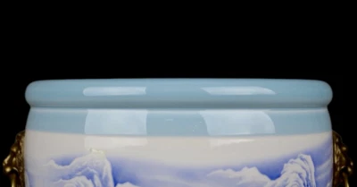 Qianlong Signed Old Chinese Blue and White Pot w/landscape N3948