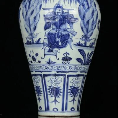 44CM Chinese Blue & White Porcelain Vase w/figure Q173
