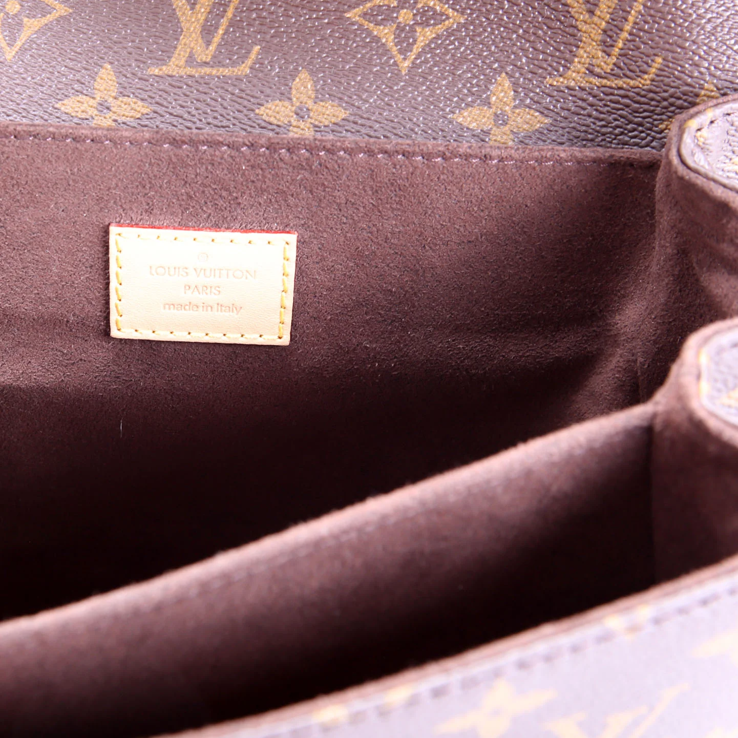 Pochette Metis Monogram