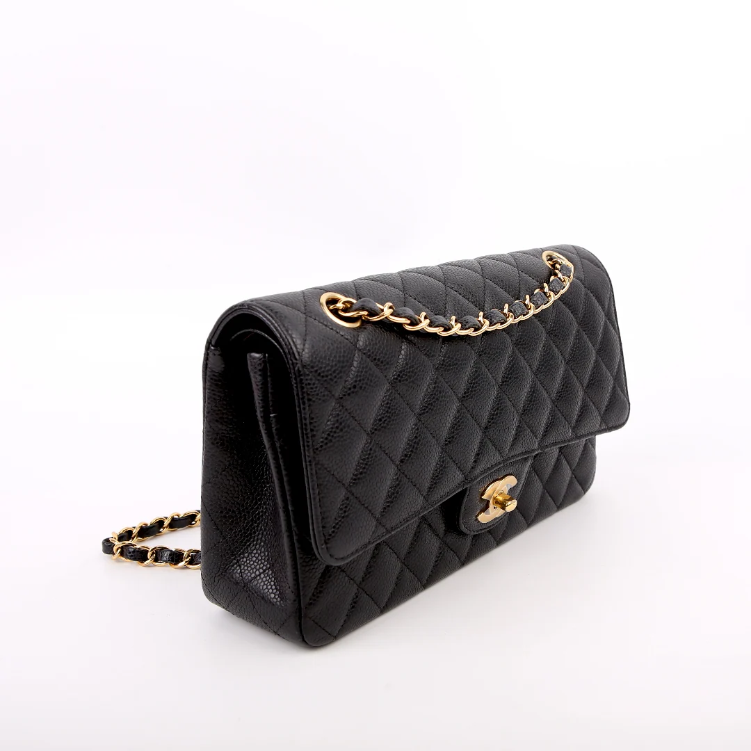 CHANEL Classic Flap Medium Caviar 29-31M Black