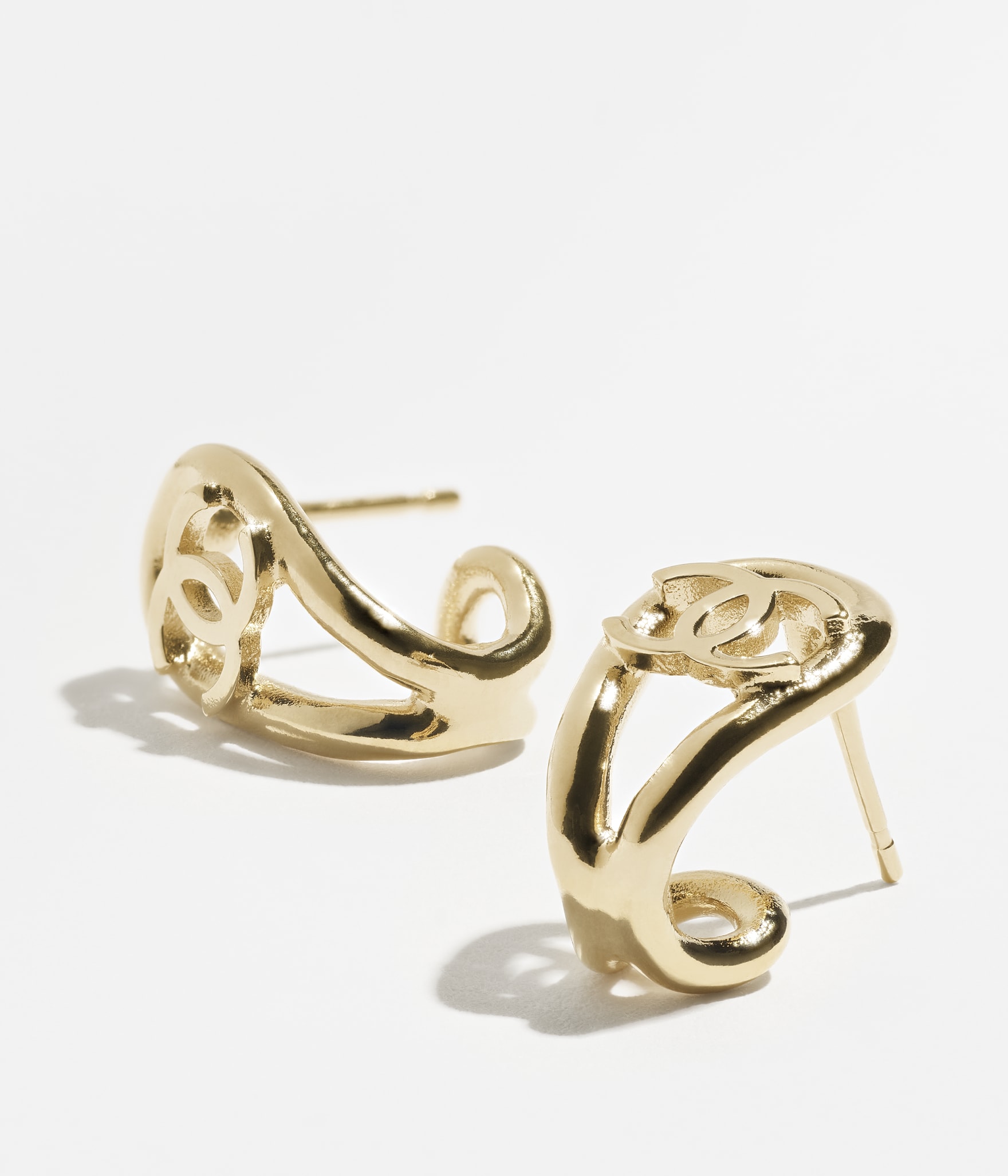 Stud Earrings