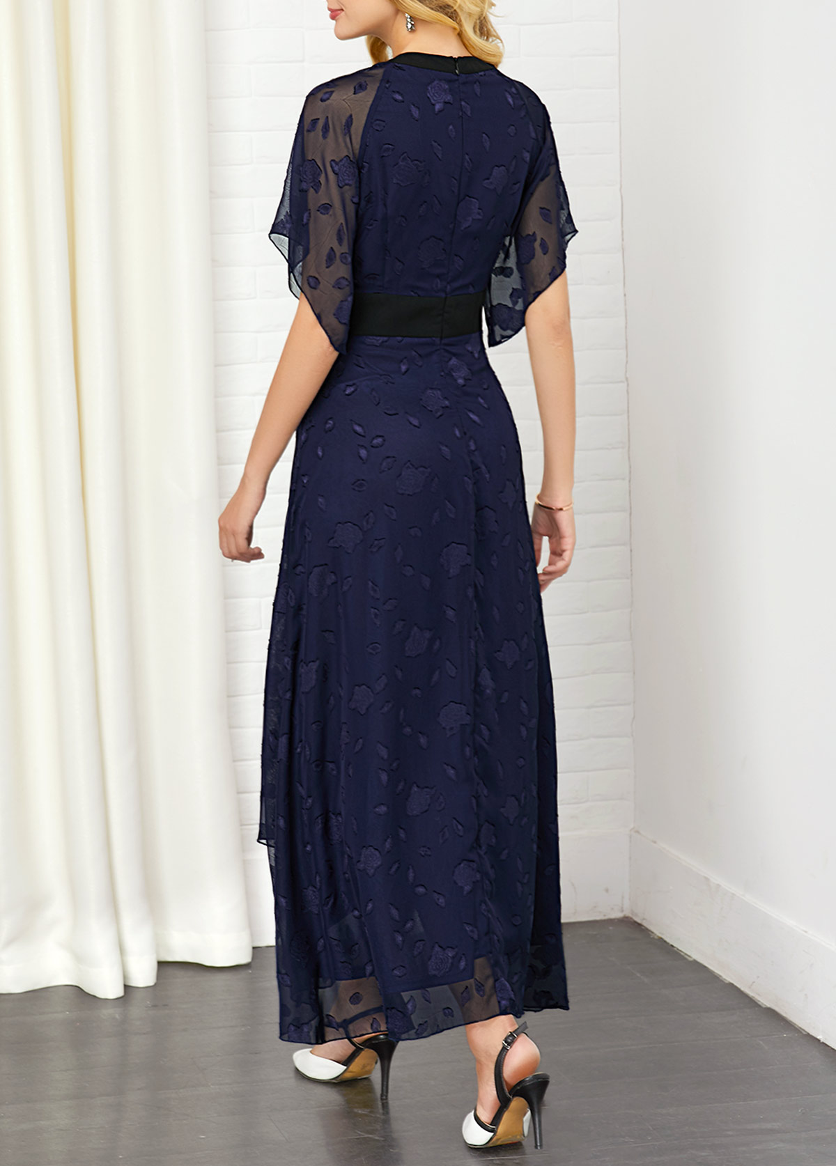 Keyhole Front Solid Asymmetric Hem Dress