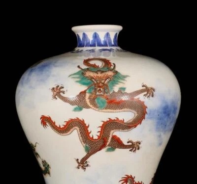 31CM Qianlong Signed Old Chinese Doucai Vase W/dragon N1563