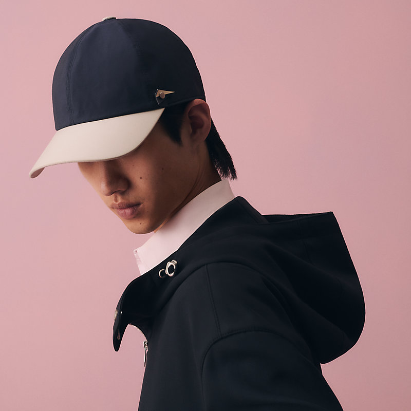 Loyd Amiral cap