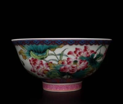 Qianlong Signed Chinese Famille Rose Bowl W/louts flower