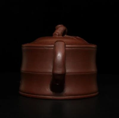 Zhou Guizhen Signed Chinese Handmade Yixing Zisha Teapot w/bambo