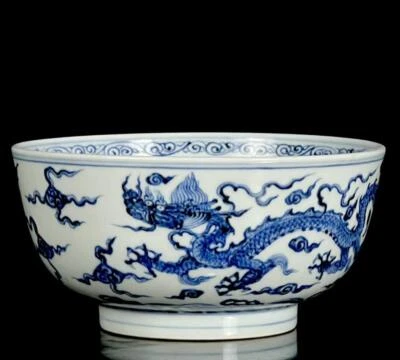 Xuande Signed Old Chinese Blue & White Porcelain Bowl w/ dragon CK456