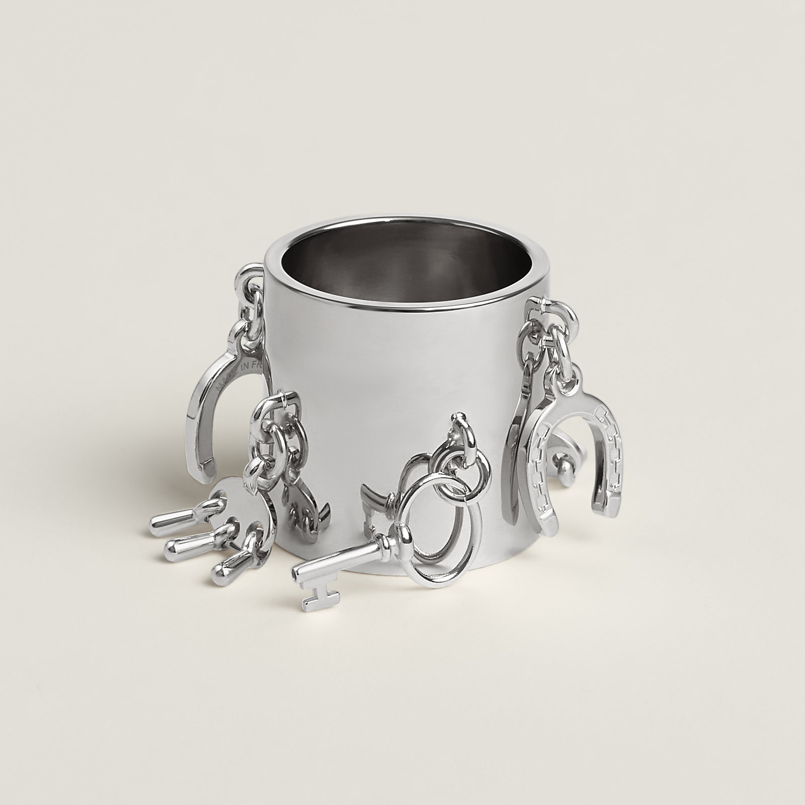 Charm's scarf ring