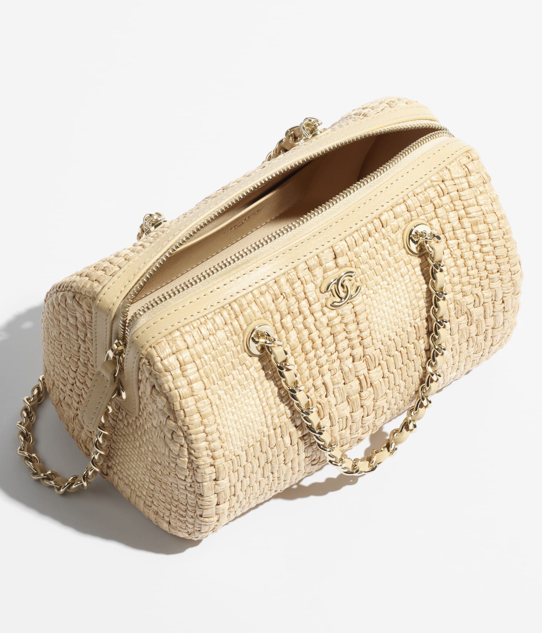 Classic Clutch with Chain