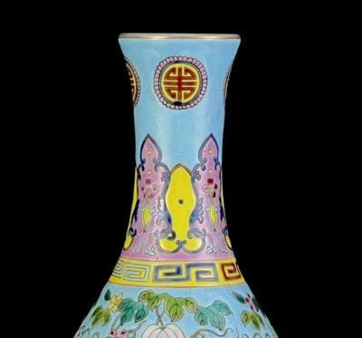 Qianlong Signed Old Chinese Famille Rose Vase W/pumpkin CK674