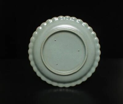 Old Chinese Ru Yao Ru Kiln Dish w/flower