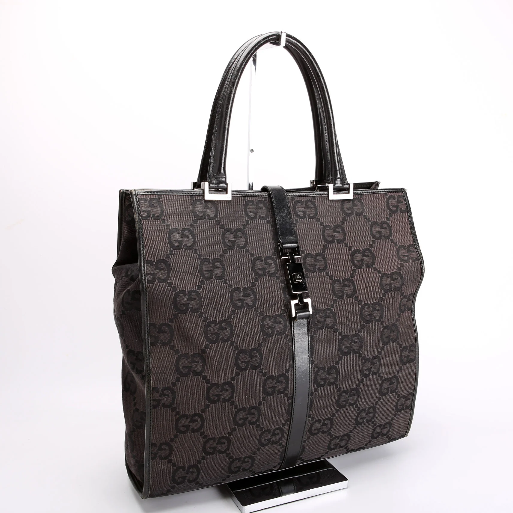002.1064 GG Canvas Jackie Tote