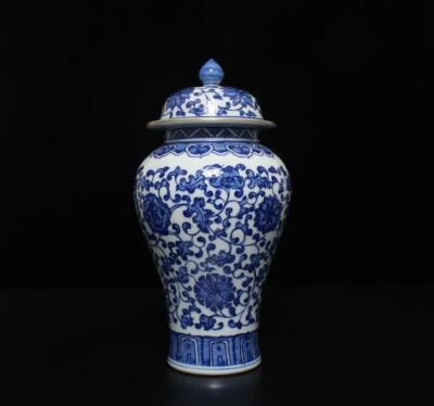 27CM Qianlong Signed Antique Chinese Blue & White Porcelain Vase Pot w/ flower