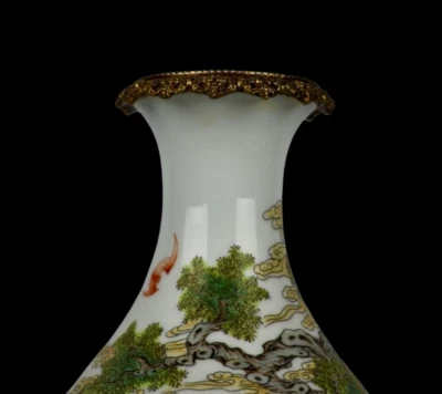28CM Yongzheng Signed Old Chinese Famille Rose Vase w/figure N3953