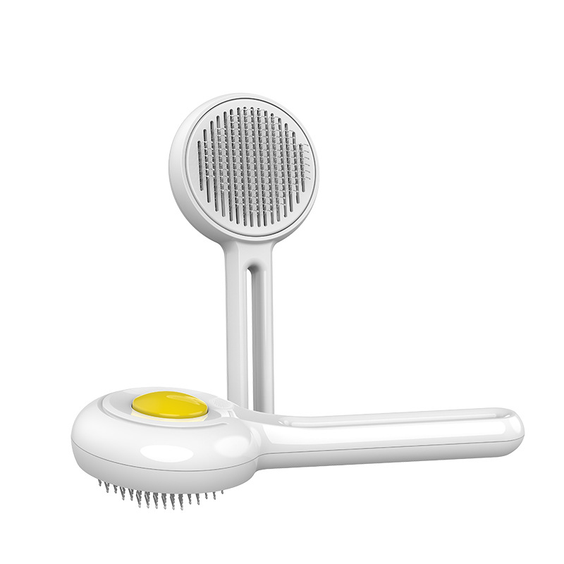 Pet grooming device