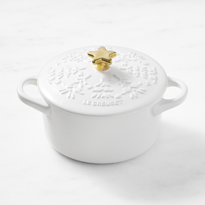Le Creuset Noel Mini Cocotte with Star Knob, 24-Oz.