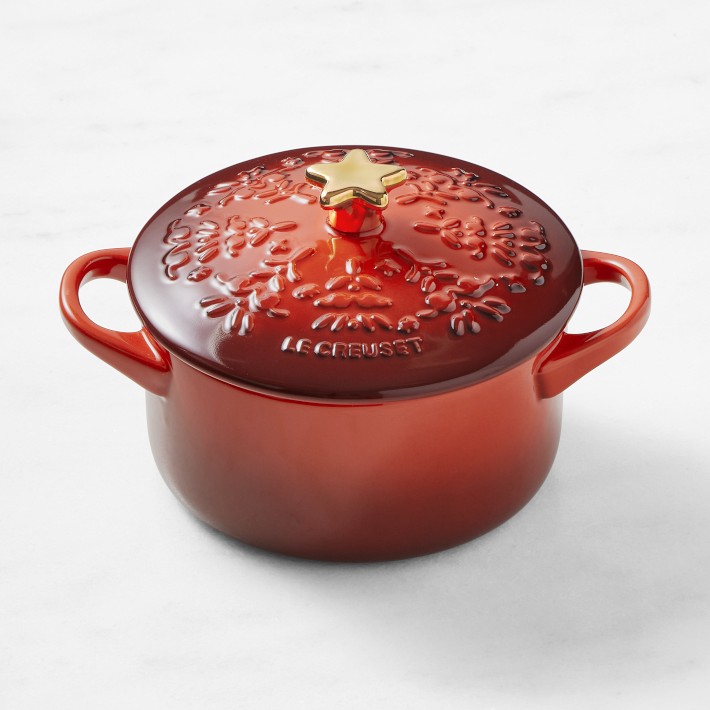 Le Creuset Noel Mini Cocotte with Star Knob, 24-Oz.