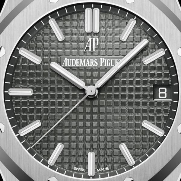 Audemars Piguet Royal Oak Selfwinding Ref. # 15500ST.OO.1220ST.02