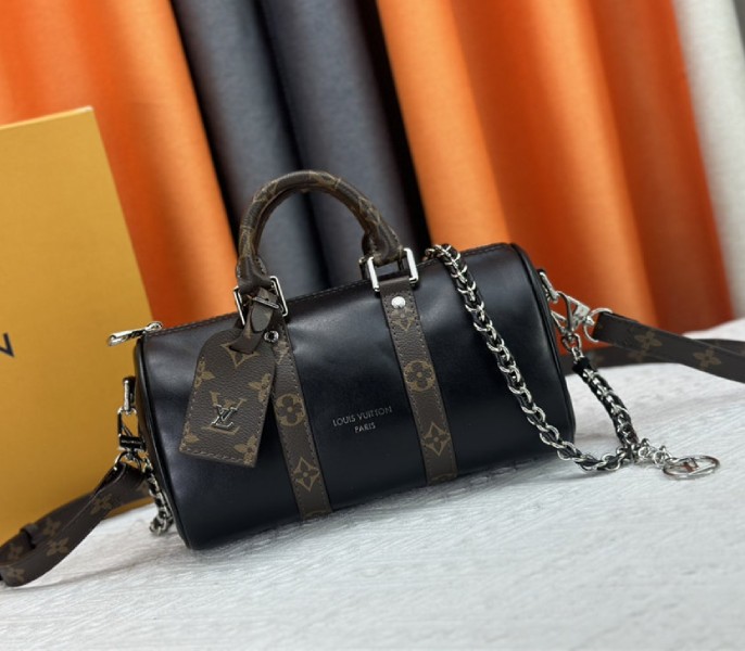 Louis Vuitton Vibe Keepall Bandouliere 25 In Black And Monogram Canvas - Louis Vuitton