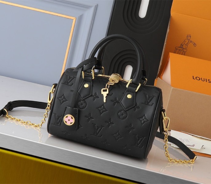 Louis Vuitton Other Leathers Speedy Bandouliere 20 Handbag In Black - Louis Vuitton