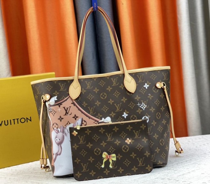 Louis Vuitton Monogram Canvas Neverfull MM Tote With Cat Print - Louis Vuitton