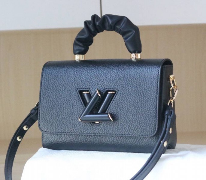 Louis Vuitton Taurillon Leather Twist MM Scrunchie Handle In Black - Louis Vuitton