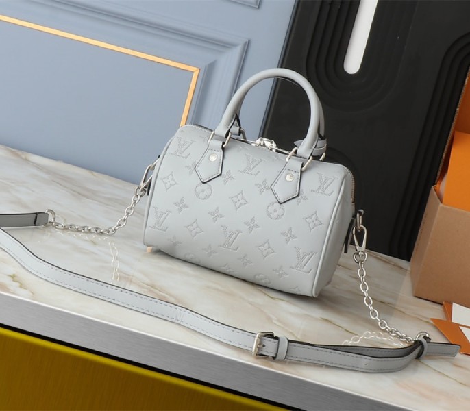 Louis Vuitton Other Leathers Speedy Bandouliere 20 Handbag In Washed Blue - Louis Vuitton