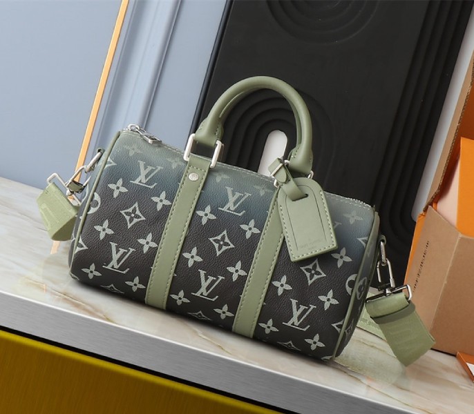 Louis Vuitton Monogram Gradient Canvas Keepall Bandouliere 25 City Bag In Khaki Green - Louis Vuitton