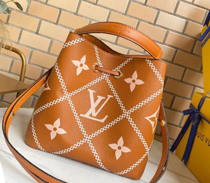 Louis Vuitton Spring 2022 Monogram Empreinte NeoNoe MM Bag In Arizona Brown - Louis Vuitton