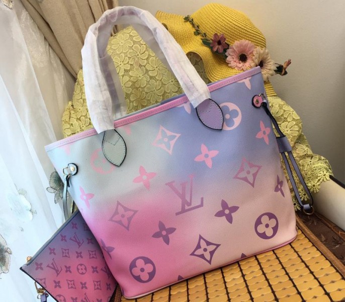 Louis Vuitton Spring 2022 Neverfull MM Tote In Sunrise Pastel - Louis Vuitton