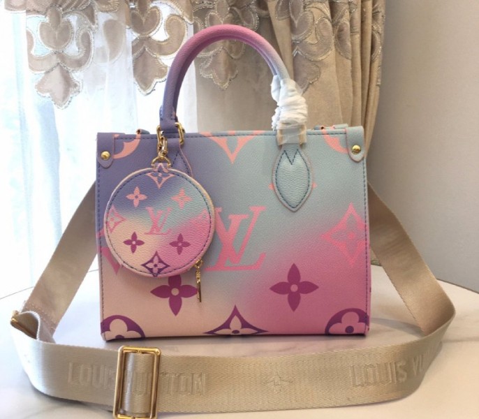 Louis Vuitton Spring 2022 Onthego PM Tote In Pastel Pink - Louis Vuitton