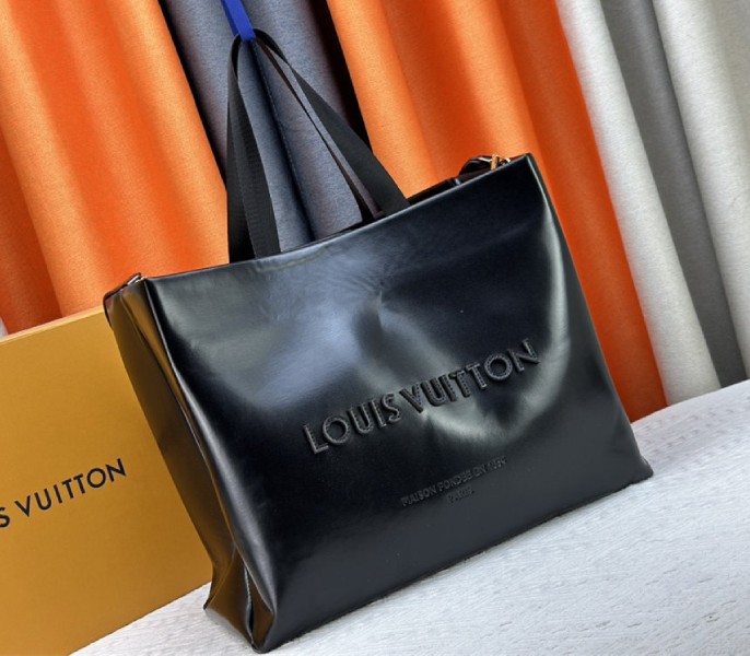 Louis Vuitton Other Leathers Shopper MM Tote In Black - Louis Vuitton