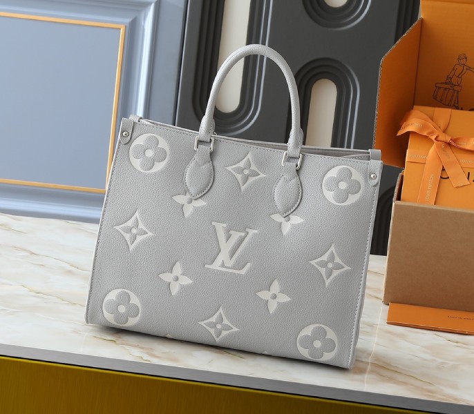 Monogram Empreinte OnTheGo MM Tote In Gray And White Quartz - Louis Vuitton